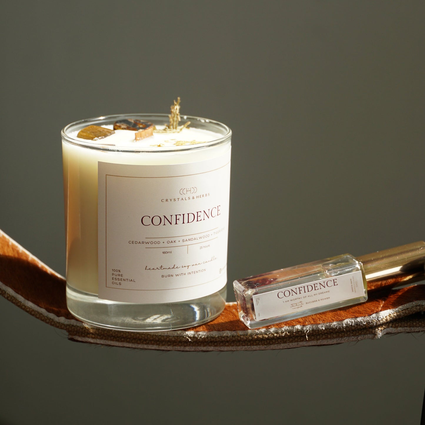 Confidence Gift Set - Candle 180ml + Aura Elixir Spray 15ml