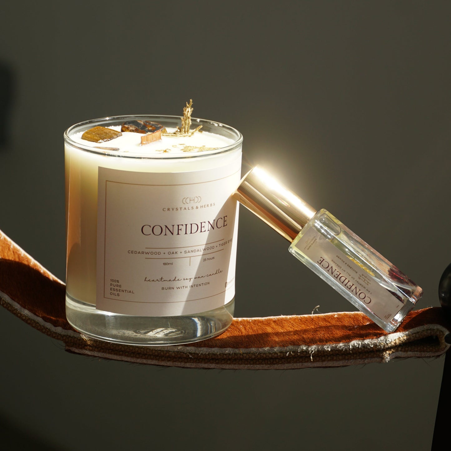 Confidence Gift Set - Candle 180ml + Aura Elixir Spray 15ml